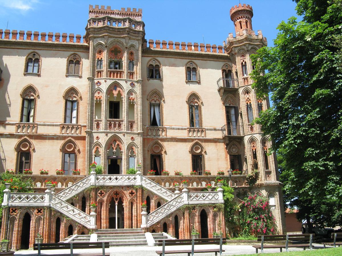 Al Castello Otel Cuneo Dış mekan fotoğraf